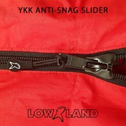 LOWLAND OUTDOOR® Donzen Slaapzak - Companion Economy - 210x80 Cm - Rood -Buitenkampeer Winkel 1200x1200 1036