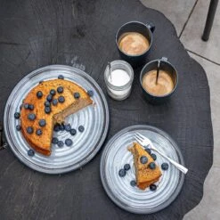 Travellife Jávea Serviesset - 16-delig - Donkergrijs 10 Travellife Jávea Serviesset - 16-delig - Donkergrijs -Buitenkampeer Winkel 1200x1200 1177