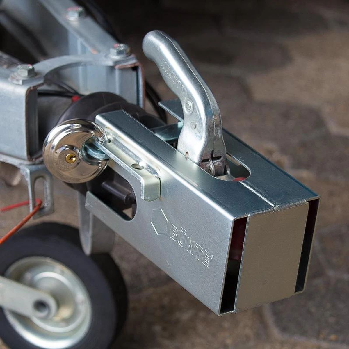 Disselslot - Overdekslot - Koppelingsslot - Kokermodel - Inclusief Discusslot - PREMIUM 3 Disselslot - Overdekslot - Koppelingsslot - Kokermodel - Inclusief Discusslot - PREMIUM