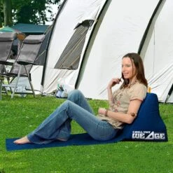 CKB LTD - Chill Out - Luchtbed - Campingstoel - Wedge Opblaasbare Ligstoel - Blauw Strandstoel 1 Persoons Volwassen Luchtbedden Kampeerstoel Vouwstoel Stoel Slaapmatje Slaapmatten Opvouwbaar Volwassenen Tuinstoel Opblaasstoel Kampeerstoelen Lucht