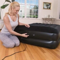 Bestway Luchtbed Tritech Premium+ - 2 Persoons - Ingebouwde Pomp - Extra Dik - Stevige Constructie -Buitenkampeer Winkel 1200x1200 397