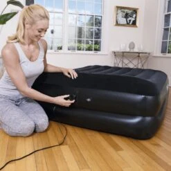 Bestway Luchtbed Tritech Premium+ - 2 Persoons - Ingebouwde Pomp - Extra Dik - Stevige Constructie -Buitenkampeer Winkel 1200x1200 398