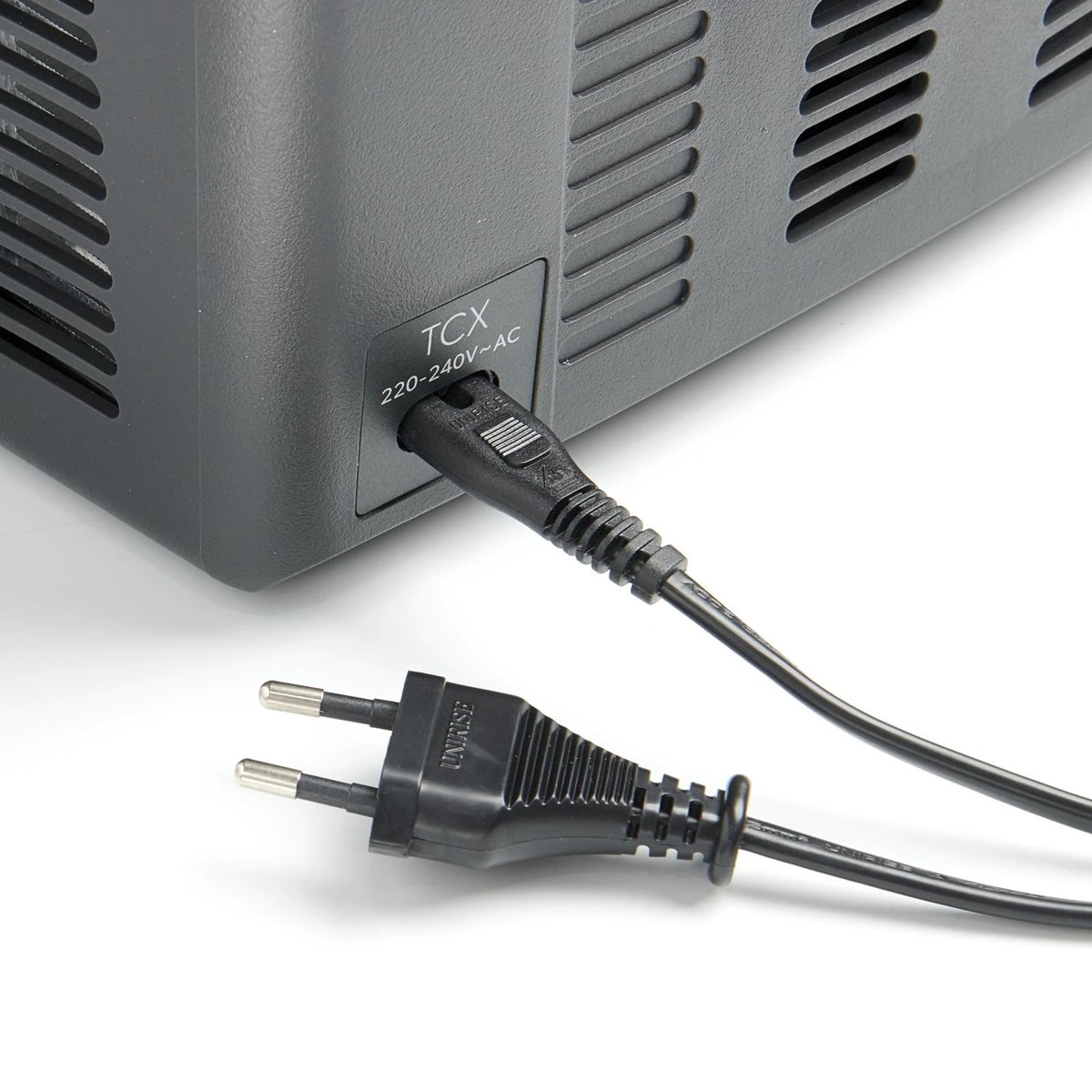 Dometic Tropicool TCX35 Thermo-elektrische Koelbox - 33 Liter - 12/24/230V - Ook Verwarmen 4 Dometic Tropicool TCX35 Thermo-elektrische Koelbox - 33 Liter - 12/24/230V - Ook Verwarmen - Afbeelding 2