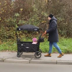 FableKids LEO X4Lite Opvouwbare Handkar Met Dak Onyx Zwart -Buitenkampeer Winkel 1200x1200 875