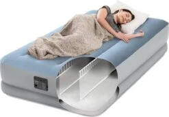 Intex 64166NP Raised Comfort Luchtbed 191x99x36 Cm Lichtblauw/Grijs 8 Intex 64166NP Raised Comfort Luchtbed 191x99x36 Cm Lichtblauw/Grijs -Buitenkampeer Winkel 1200x835