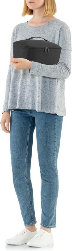 Reisenthel Coolerbag M Pocket Koeltas - 4,5L - Zwart 9 Reisenthel Coolerbag M Pocket Koeltas - 4,5L - Zwart -Buitenkampeer Winkel 348x1200