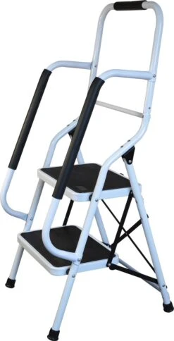 Aidapt Opstapkruk Met Leuning - 2 Treden 11 Aidapt Opstapkruk Met Leuning - 2 Treden -Buitenkampeer Winkel 612x1200