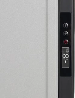 Campart Koelbox XXL CB-8695 – Koelen En Vriezen – LED Display Met Digitale Temperatuurweergave - Coolbox 230V En 12V - 35 Liter - Zwart -Buitenkampeer Winkel 923x1200